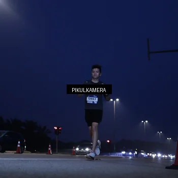 Runner Photo 7308093