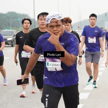 Runner Photo 7308094