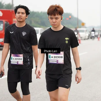 Runner Photo 7308103