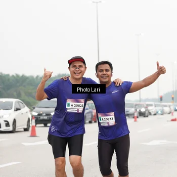 Runner Photo 7308111