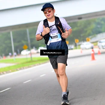 Runner Photo 7308122
