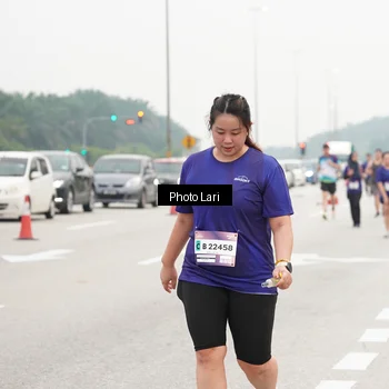 Runner Photo 7308135