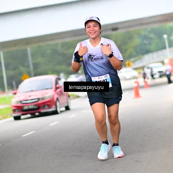 Runner Photo 7308203