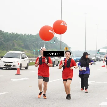 Runner Photo 7308230