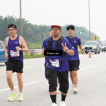 Runner Photo 7308256