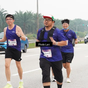 Runner Photo 7308267
