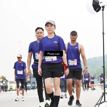Runner Photo 7308348