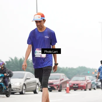 Runner Photo 7308360