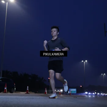 Runner Photo 7308362