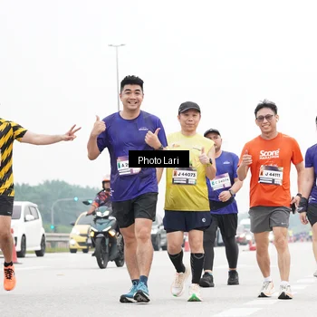 Runner Photo 7308371
