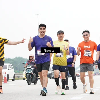 Runner Photo 7308376