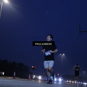 Runner Photo 7308384