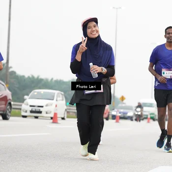 Runner Photo 7308409