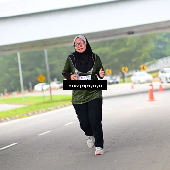 Runner Photo 7308412