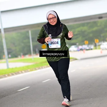 Runner Photo 7308443