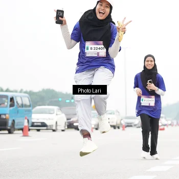 Runner Photo 7308471