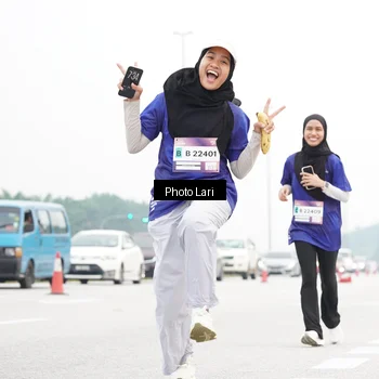 Runner Photo 7308476