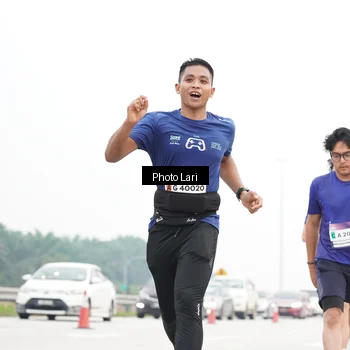 Runner Photo 7308483