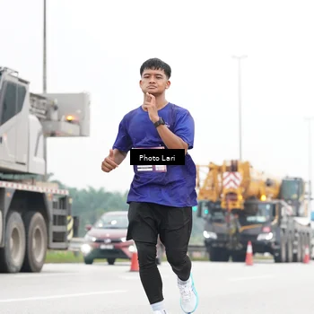Runner Photo 7308592
