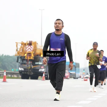 Runner Photo 7308603