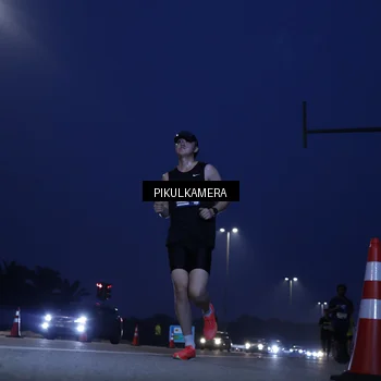 Runner Photo 7308609