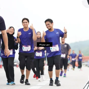 Runner Photo 7308637