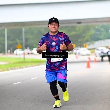 Runner Photo 7308642
