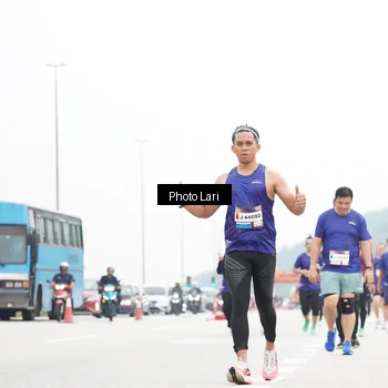 Runner Photo 7308651