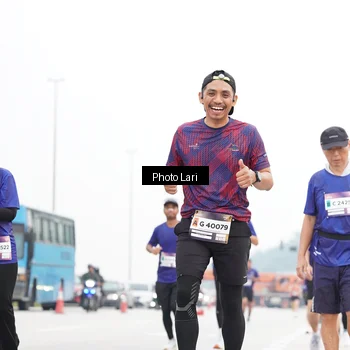 Runner Photo 7308673
