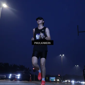 Runner Photo 7308677