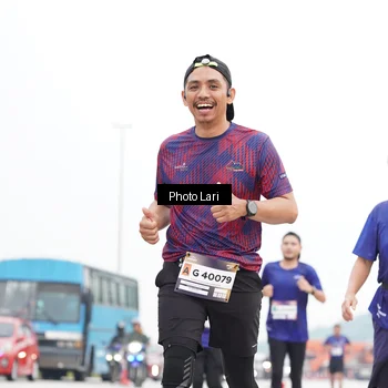 Runner Photo 7308678