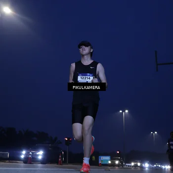 Runner Photo 7308688