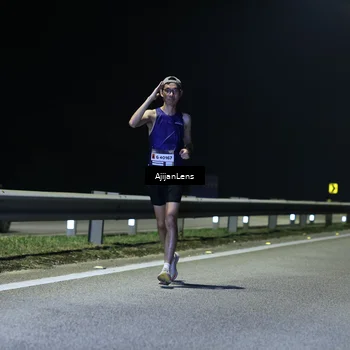 Runner Photo 7308698