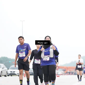 Runner Photo 7308699