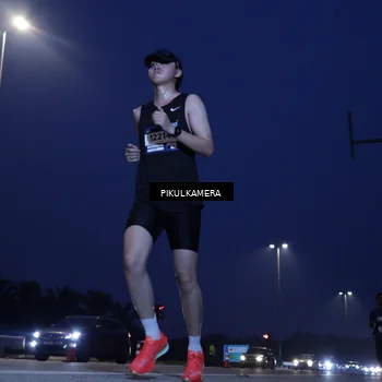Runner Photo 7308713