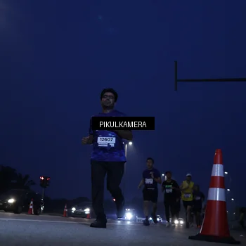 Runner Photo 7308736