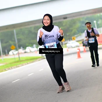 Runner Photo 7308739