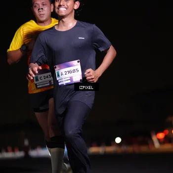 Runner Photo 7308752