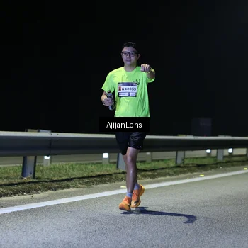 Runner Photo 7308764