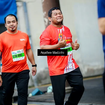 Runner Photo 7308818