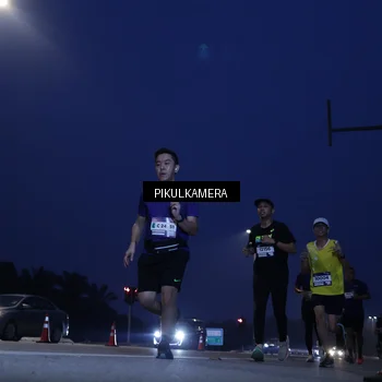 Runner Photo 7308833