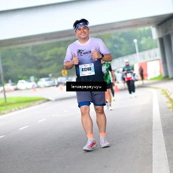 Runner Photo 7308871
