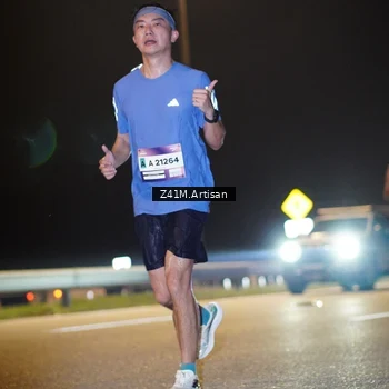 Runner Photo 7308875