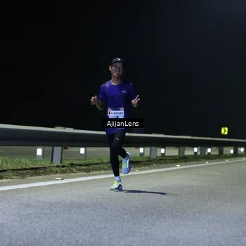 Runner Photo 7308878