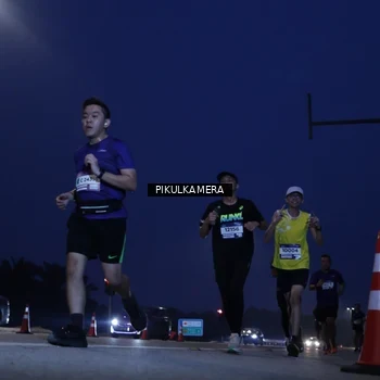 Runner Photo 7308882