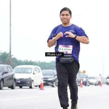 Runner Photo 7308884
