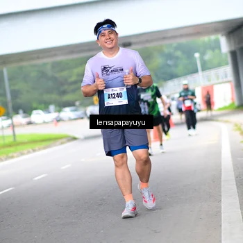 Runner Photo 7308887