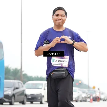 Runner Photo 7308901