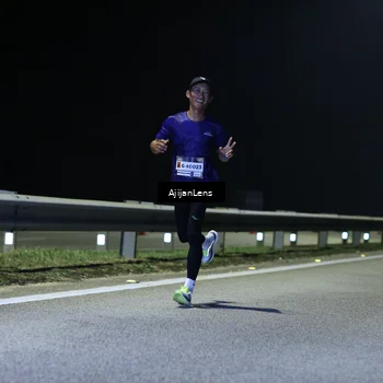 Runner Photo 7308903