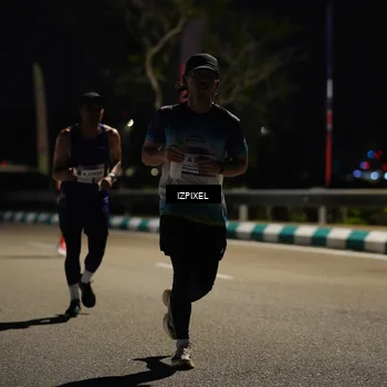 Runner Photo 7308912